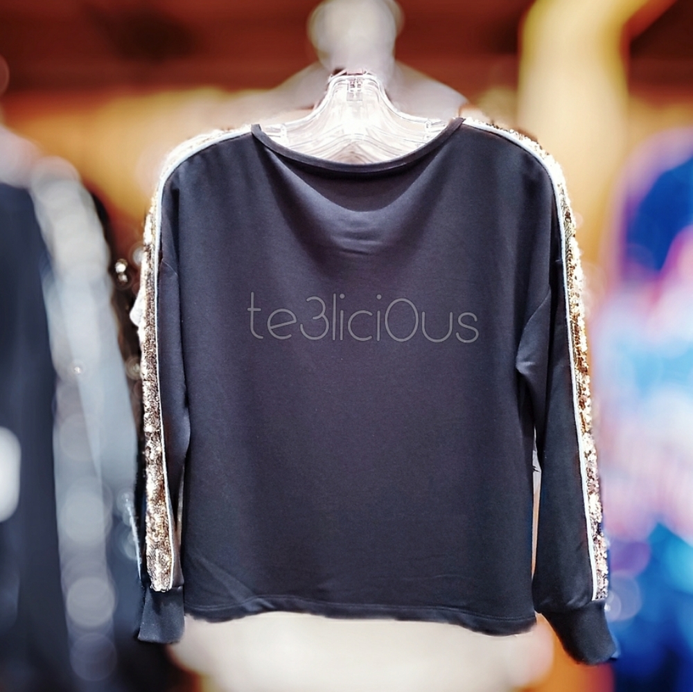 DISNEY PARKS DUMBO SEQUIN LONG SLEEVE TOP - Picture 5 of 5